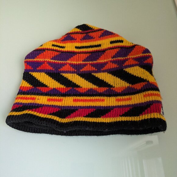 Smiley Wool Hat – Made in USA, Color Pattern Design, Used Good Condition - Picture 3 of 7